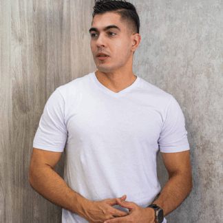 CAMISETA CUELLO EN V ADULTO PEINADO